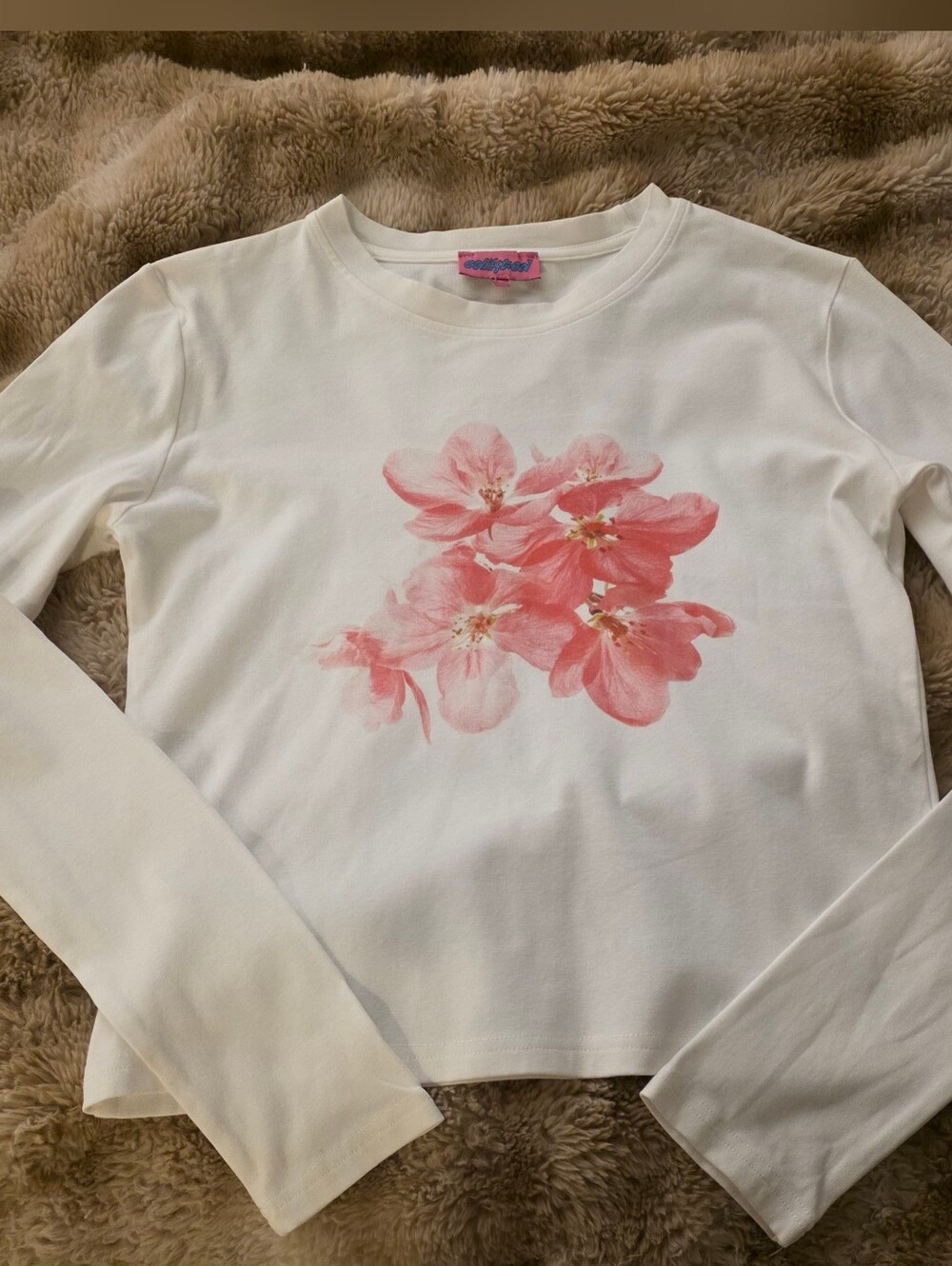 Edikted Brand ong Sleeve White Top With Floral Design On Front. Like New. Sz Med